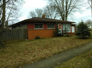 1133 Sweet St NE, Grand Rapids, MI