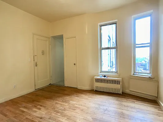 Rented by Sovereign Associates | media 6