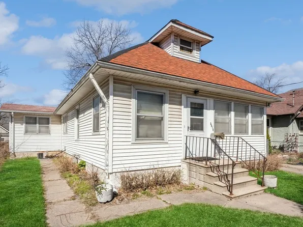 3010 Wright St, Des Moines, IA 50316