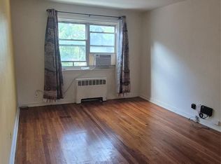 1499 E Terrace Cir APT 4, Teaneck, NJ 07666