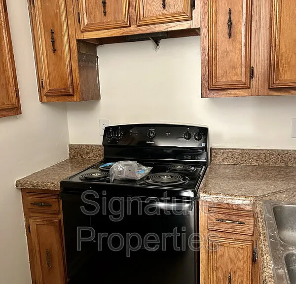 1055 Rives Rd #18 — Photo 8