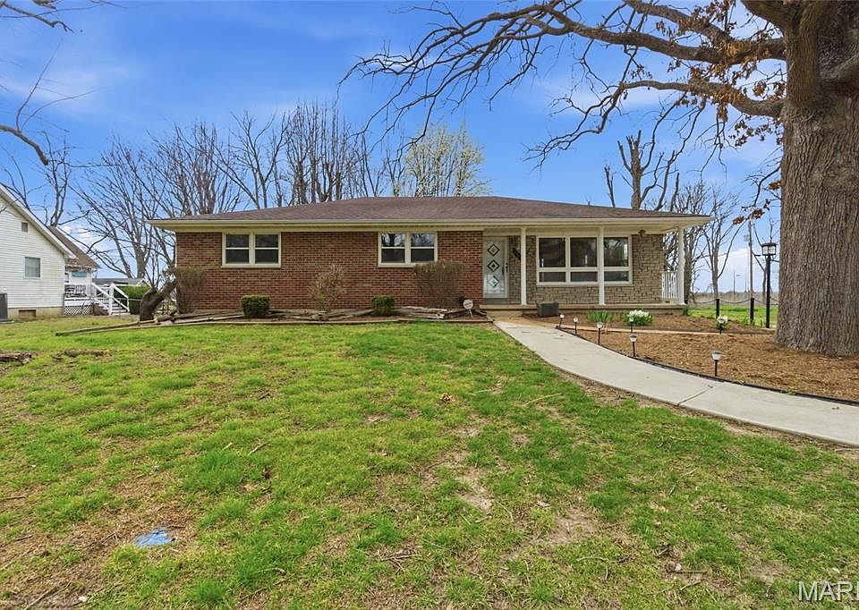 1st image of 2113 S Main St