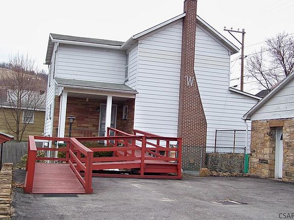 2nd image of 420 Grant St