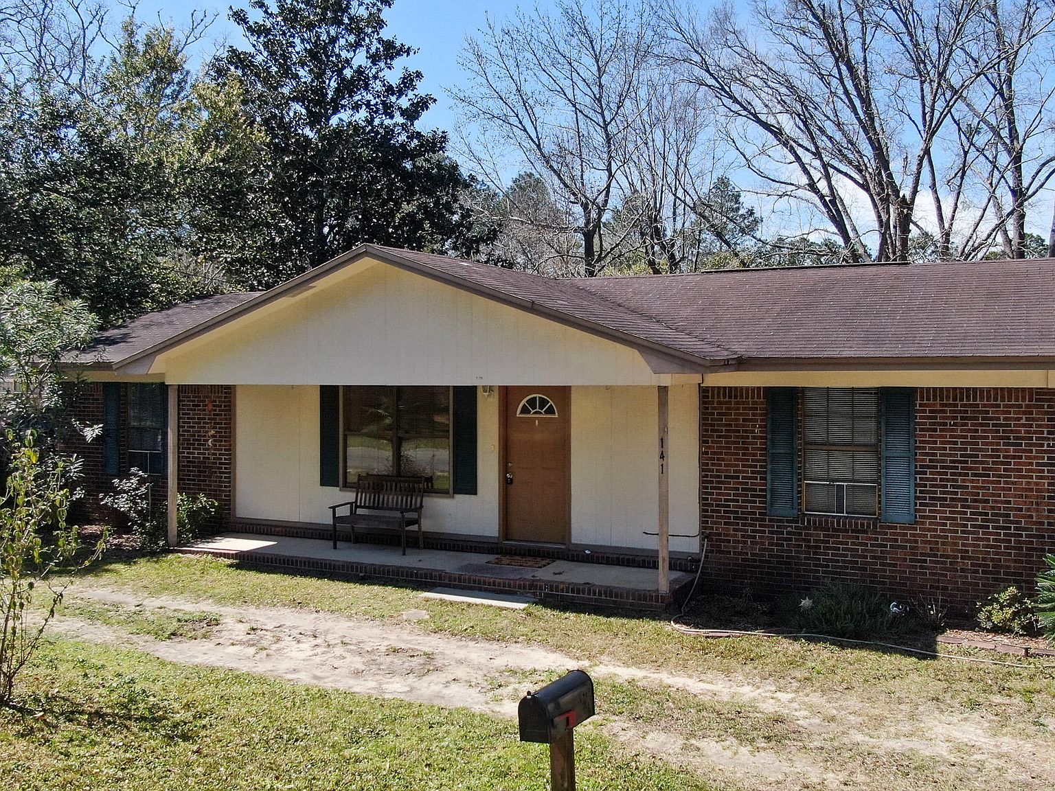 141 Shoemaker Dr Defuniak Springs Fl 32433 Zillow