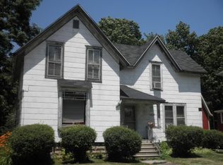 123 E Ottawa St, Sycamore, IL 60178