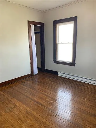 1926 Catalpa Dr #4 — Photo 6