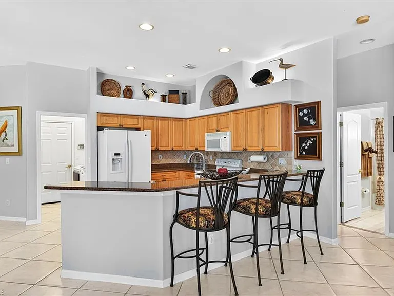 9550 Cedar Creek Dr — Photo 5