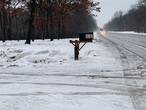 4th image of 7677 Cadillac Dr