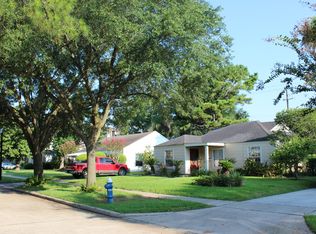 3832 Gramercy St, Houston, TX 77025