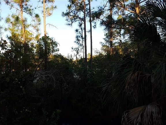 3rd image of 2 N Marina Pkwy