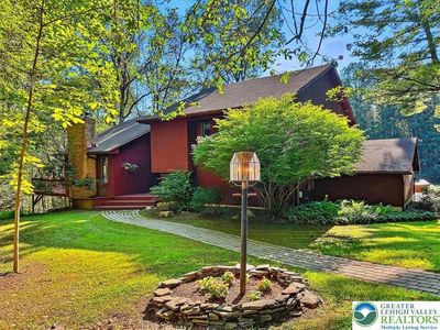 199 Shadow Ridge Dr, Brodheadsville, PA, 18322