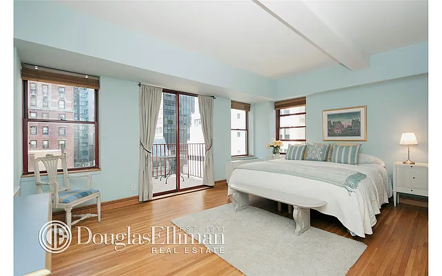 Sold by Douglas Elliman | media 10