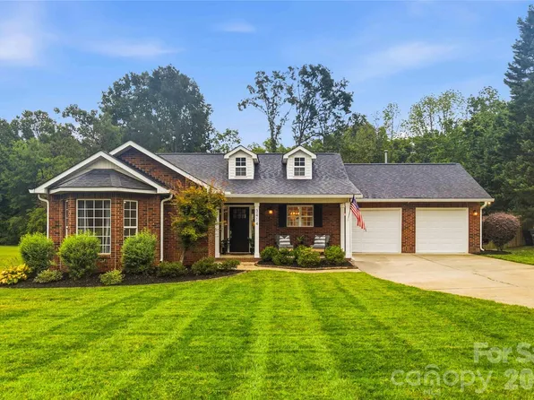 3414 Romany Dr, Monroe, NC 28110
