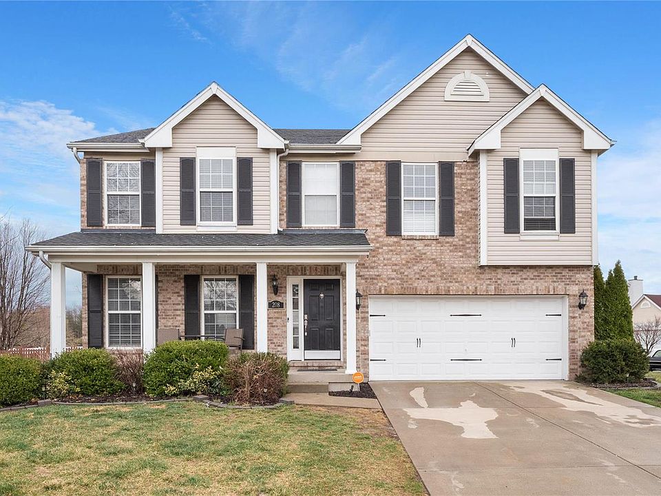 1st image of 208 Bayberry Dr