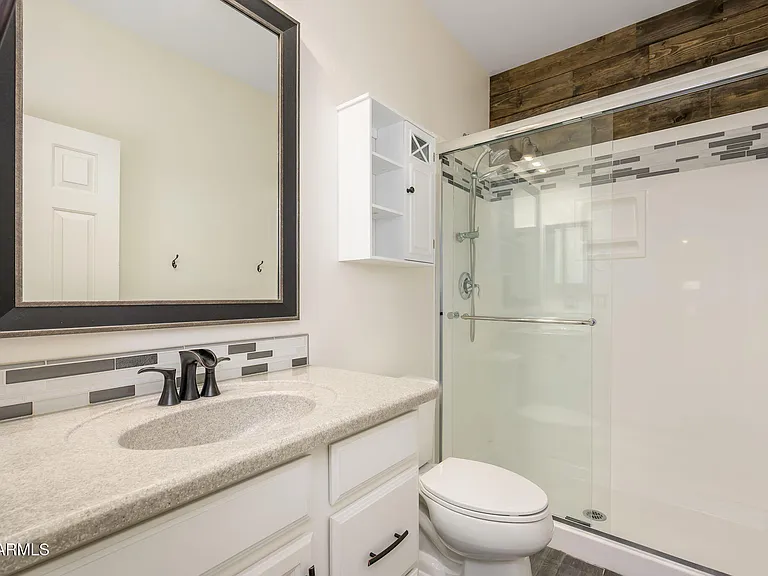 538 W Gum Tree Ave — Photo 5