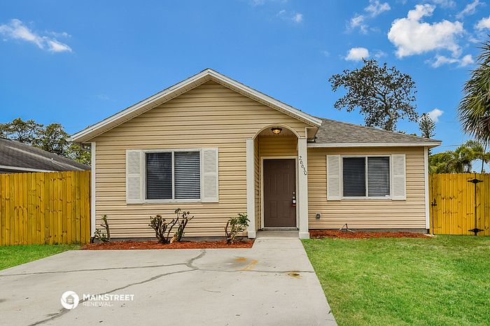 1st image of 26630 Sherwood Ln