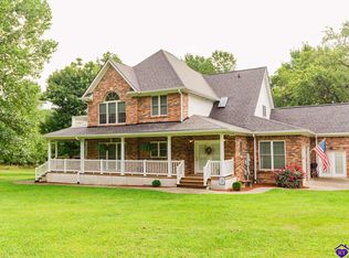 340 River Edge Rd, Brandenburg, KY 40108