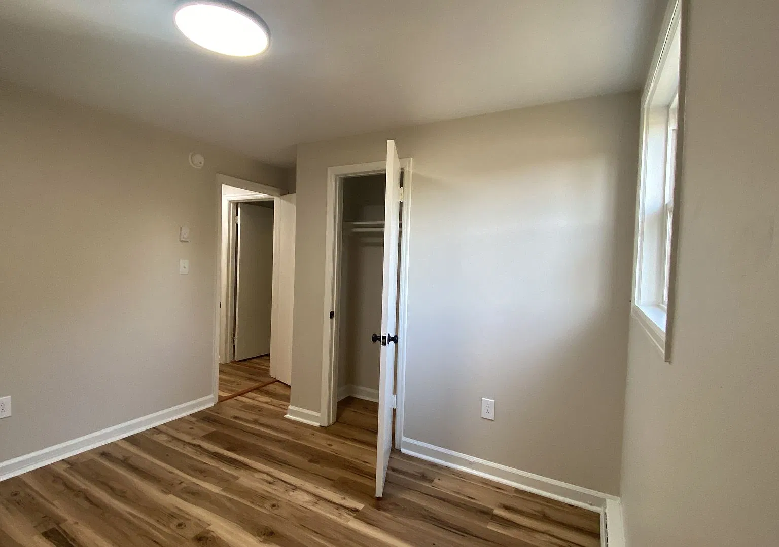2814 & 2816 Idlewild Boulevard — Photo 3