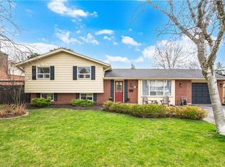 188 White Pines Dr, Burlington, ON L7L 4E4