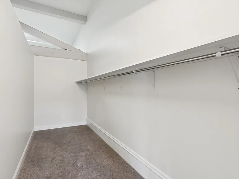 129 Main St #302 — Photo 28