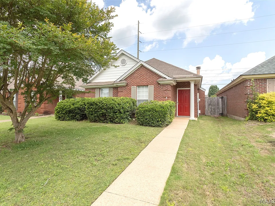 1161 Stafford Dr