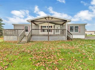 4695 State Route 151 TRLR 29, Aliquippa, PA 15001