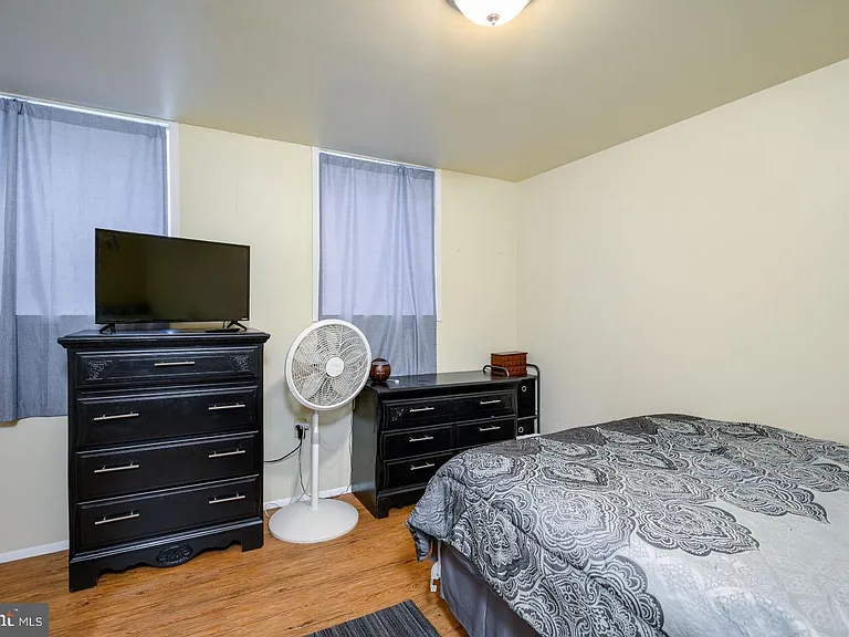 120 Roberta Jean Ave — Photo 6