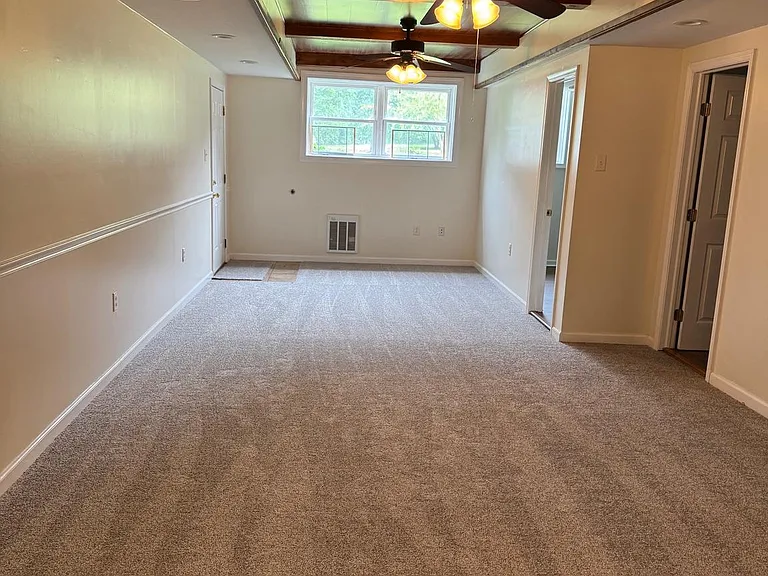 131 Oak Rd #2 — Photo 2