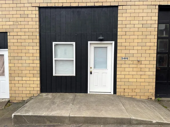 549 E State St #B, Knox, PA 16232