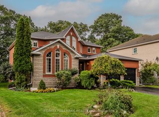 10 Holmcrest Trl, Toronto, ON M1C 1V5