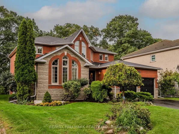 10 Holmcrest Trl, Toronto, ON M1C 1V5