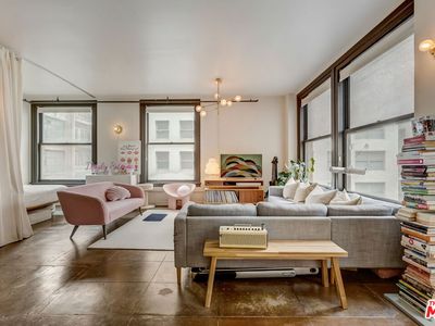 215 W 7th St APT 702, Los Angeles, CA, 90014