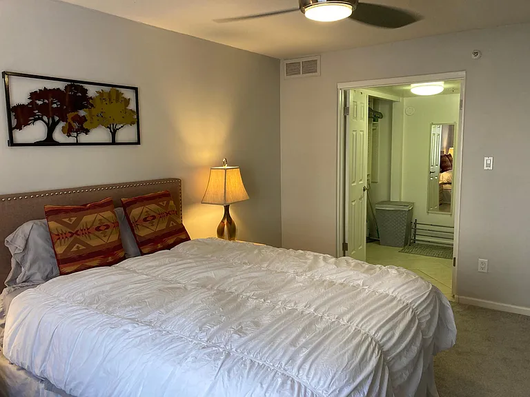 7950 E Camelback Rd #307 — Photo 19