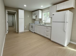 120 W Blacklidge Dr #C, Tucson, AZ 85705