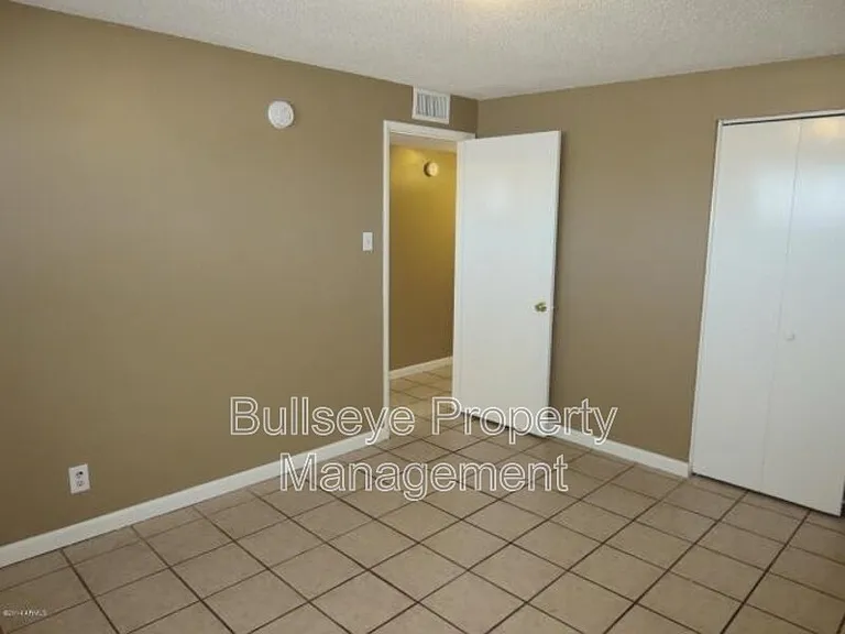 1901 S Farmer Ave #1901 — Photo 24