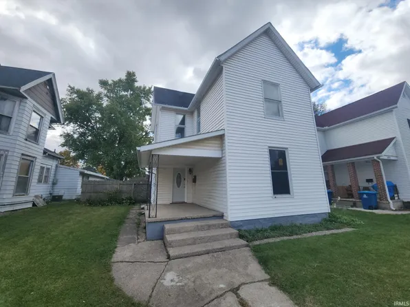 1823 E Market St, Logansport, IN 46947
