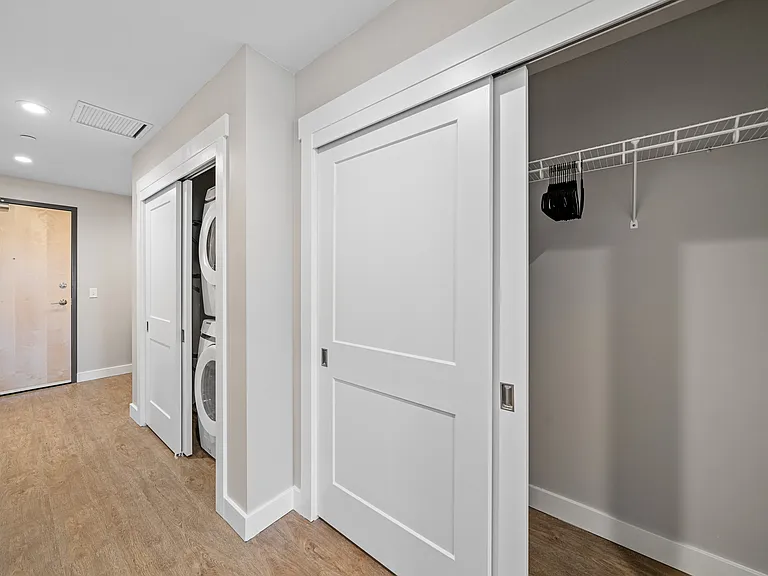 110 W Beall St #407 — Photo 16
