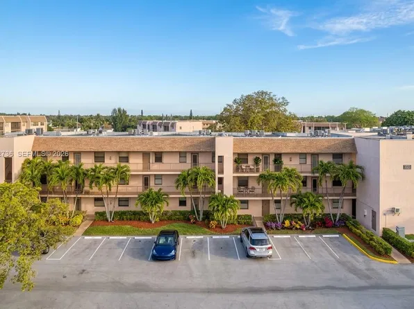 10332 Sunrise Lakes Blvd APT 103, Sunrise, FL 33322