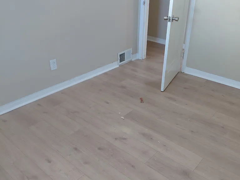 629 Buckingham Ave — Photo 8