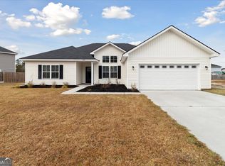 455 Rutledge Dr, Hinesville, GA 31313