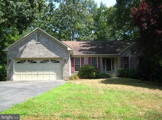 1025 Harbour Dr, Stafford, VA 22554