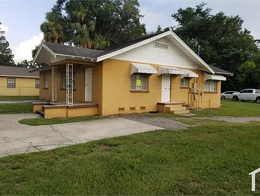 37010 Coleman Ave — Photo 1