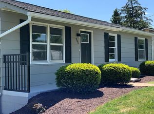 906 Carol Ave, Shenandoah, VA 22849