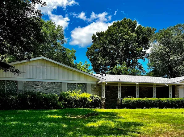 1821 Buckner St, Longview, TX 75604