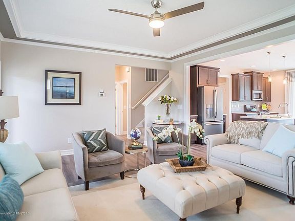 5th image of 2861 Kittansett Dr