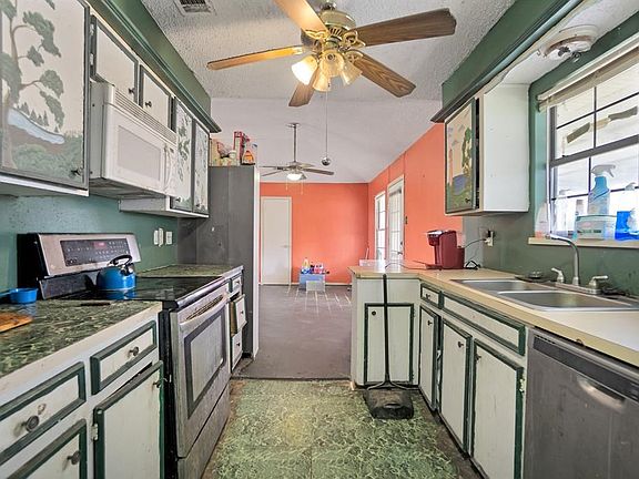 5th image of 1549 Highland Acres Dr