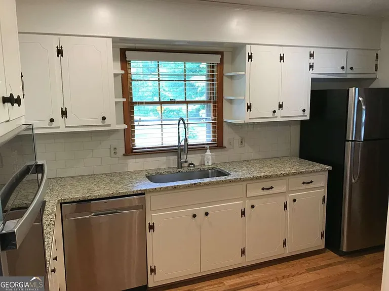 1321 Mary Dale Dr — Photo 7