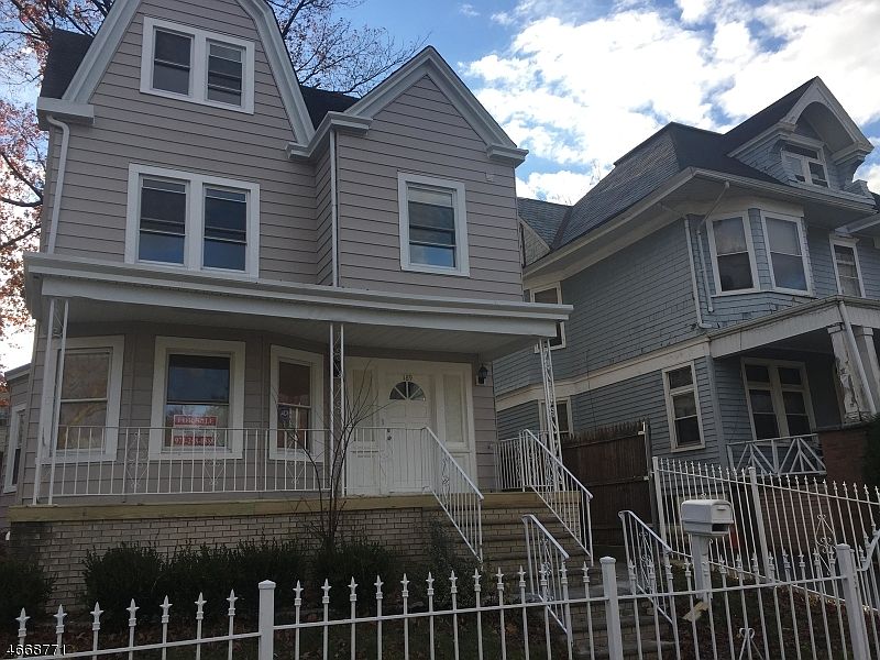 1st image of 189 PARK AVE