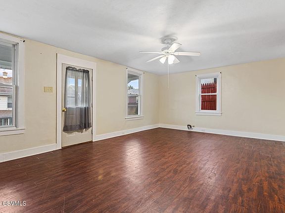 5th image of 222 N 2nd St