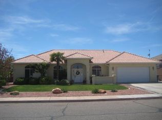 3715 W Rim View Dr, Santa Clara, UT 84765